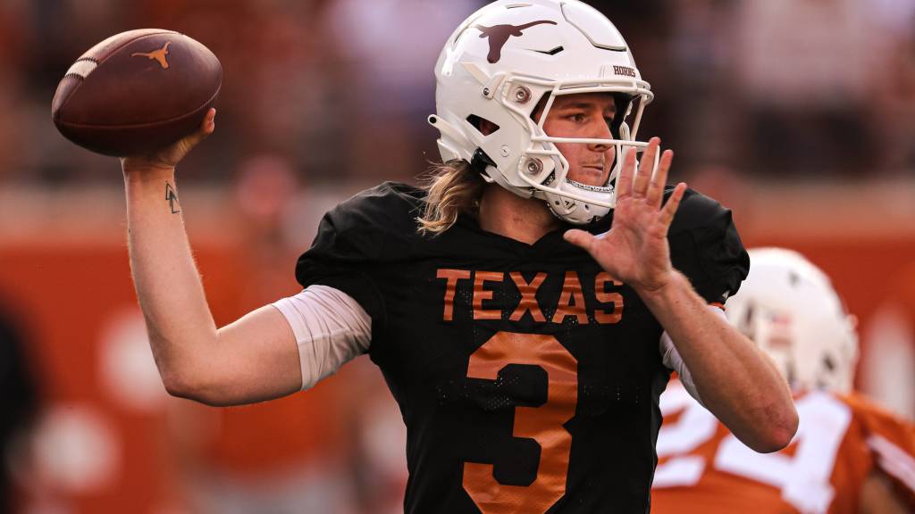 Photos from Texas’ Orange-White spring game