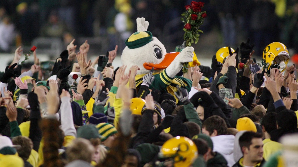 Where Ducks stand in CFP top-25 according to ESPN FPI