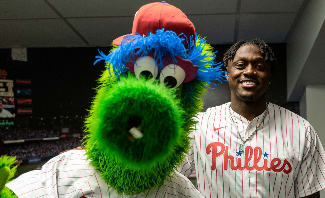 A.J. Brown throws out the first pitch at Phillies game