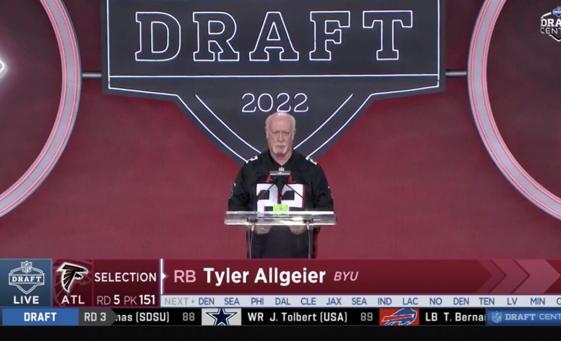 Falcons select Tyler Allgeier with No. 151 pick in 2022 draft