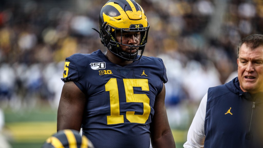 Former Michigan player Chris Hinton signs with an NFL team as a UDFA