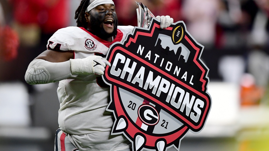 Former UGA football OL signs with Atlanta Falcons