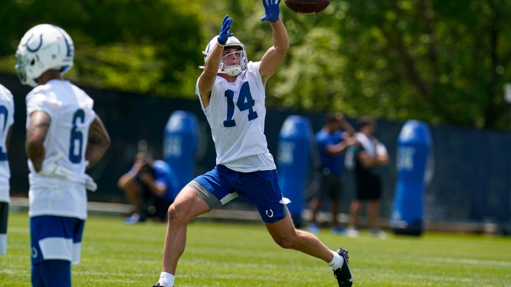 Indianapolis Colts' Alec Pierce Left Minicamp Practice With Injury