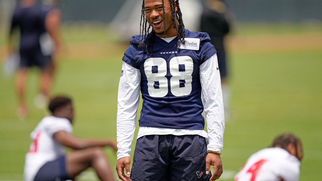 John Metchie takes to the practice field for Texans