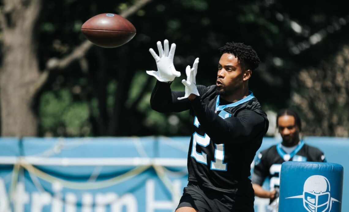 PHOTOS: Wednesday's offseason workouts