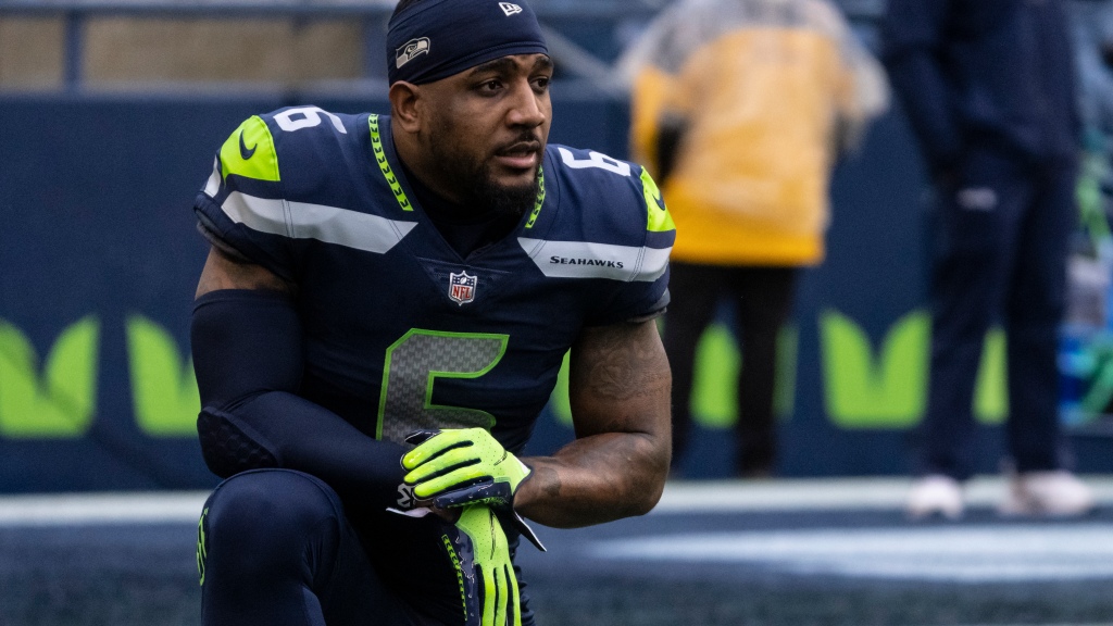 Seahawks FS Quandre Diggs returns to VMAC 4 months after broken fibula