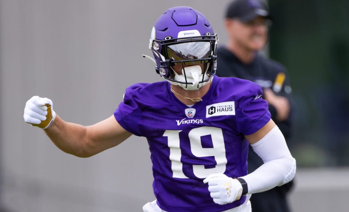 Adam Thielen Highlights | 2022 Offseason Program