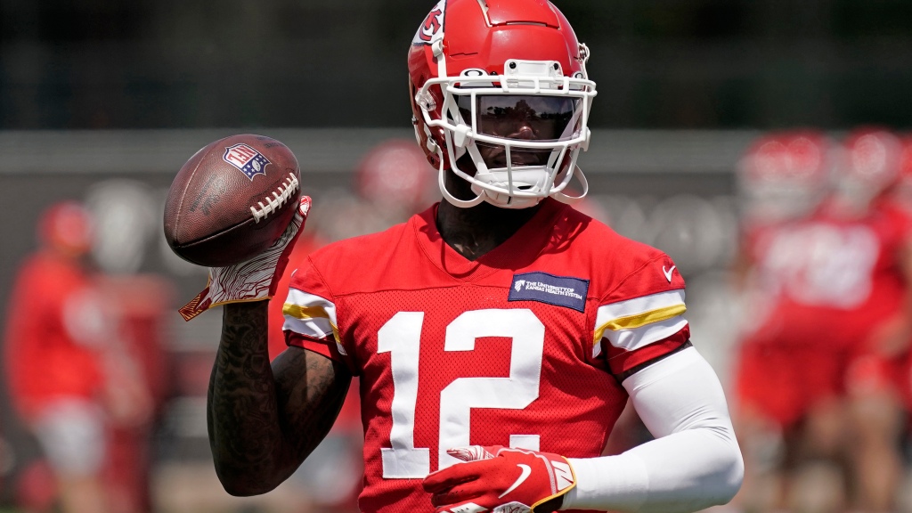 Andy Reid gives progress report on Chiefs second-year WR Josh Gordon