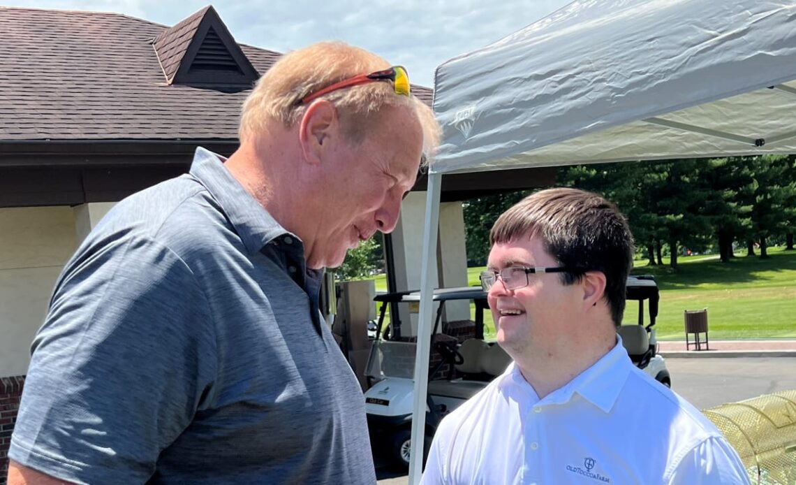 Bengals Greats Ken Anderson And Dave Lapham Team Up For Charity