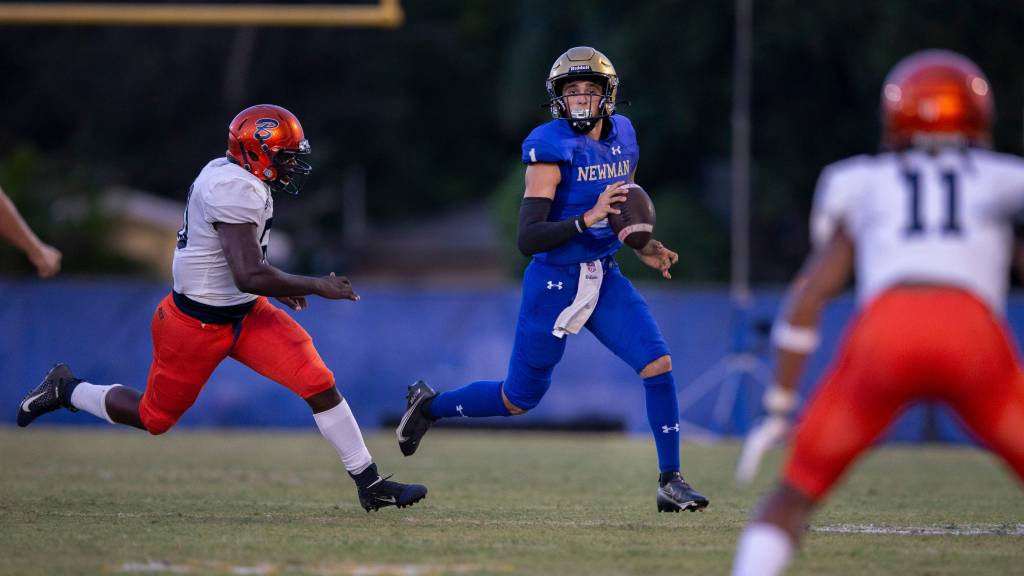 Elite 2025 QB Davi Belfort interest in UF