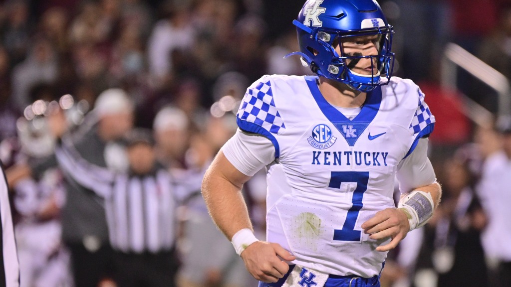 Indianapolis Colts select QB Will Levis in Draft Wire 2023 mock draft