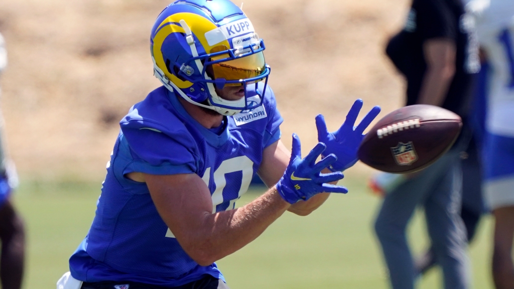 Julian Edelman puts Cooper Kupp in his top 3 WRs