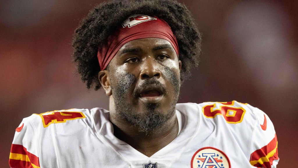 Kansas City Chiefs C Darryl Williams waived from 90-man roster