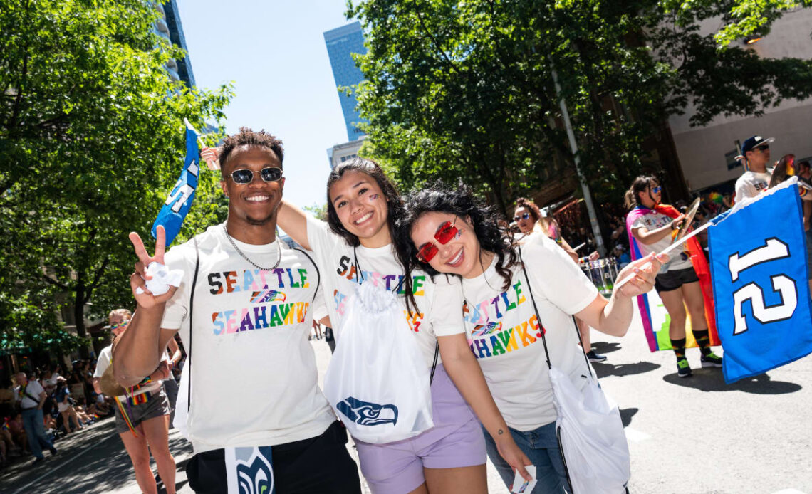 Seahawks Attend Seattle Pride Parade