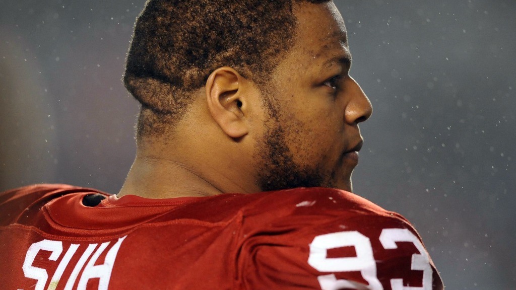 Suh says Raiders “could be fun”