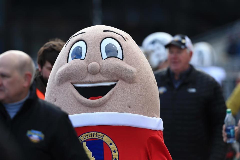 2022 Mountain West Football Bowl Projections
