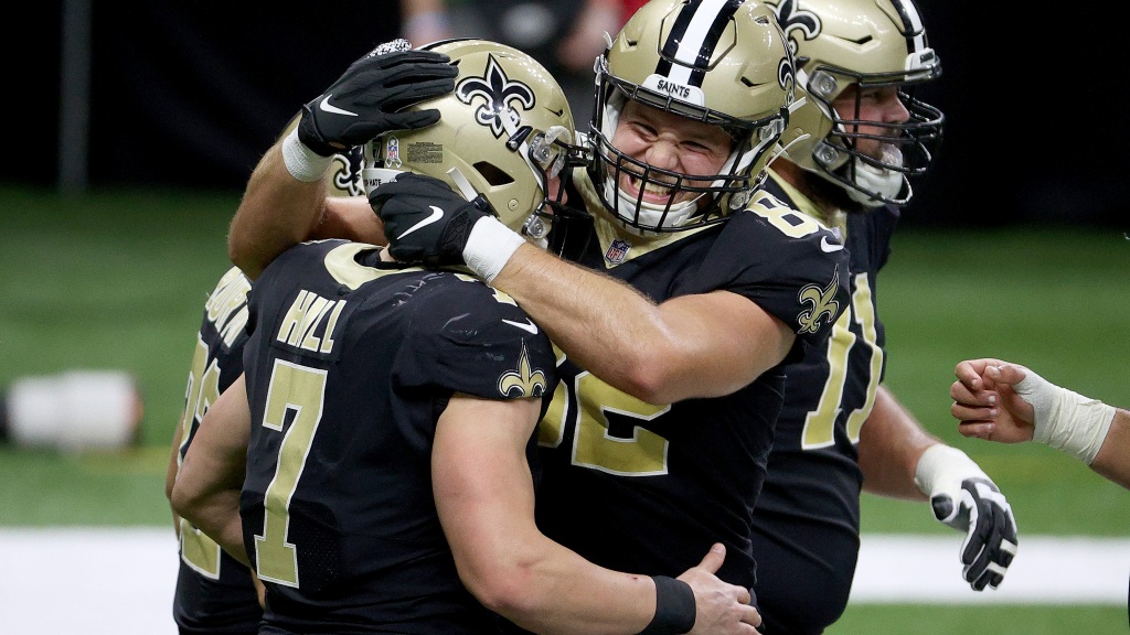 Adam Trautman on how Taysom Hill helps Saints TE room beyond the field