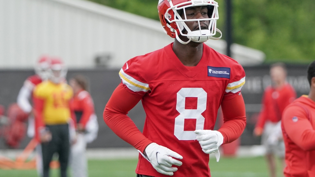 Chiefs place rookie WR Justyn Ross on injured reserve