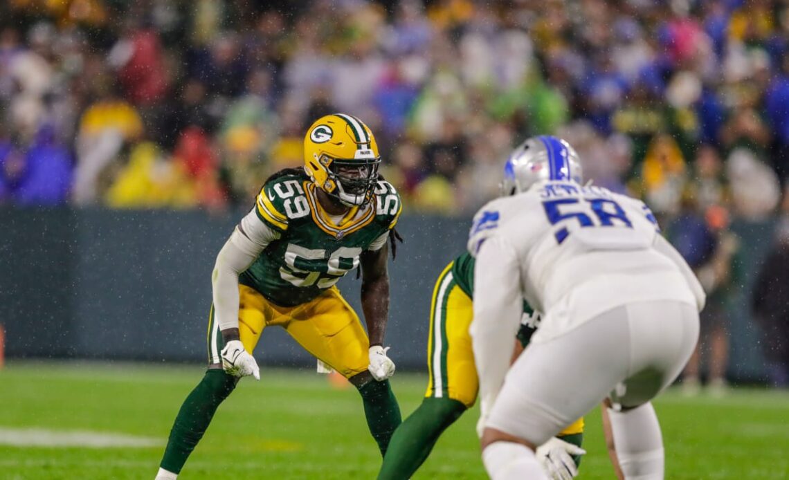 Happy Birthday to LB De'Vondre Campbell!