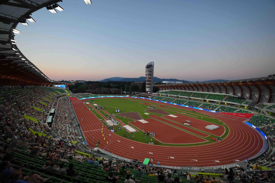 Oregon names Jerry Schumacher new track and cross country coach - VCP ...