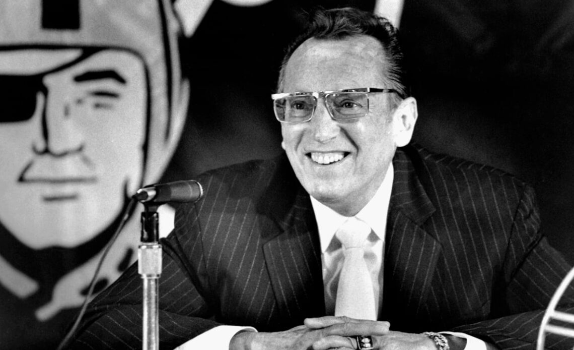 Photos: Al Davis' game-changing legacy with the Raiders