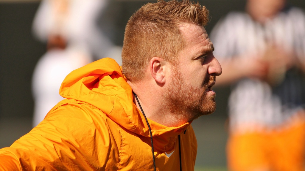 Alex Golesh discusses Vols’ wide receivers ahead of Ball State game
