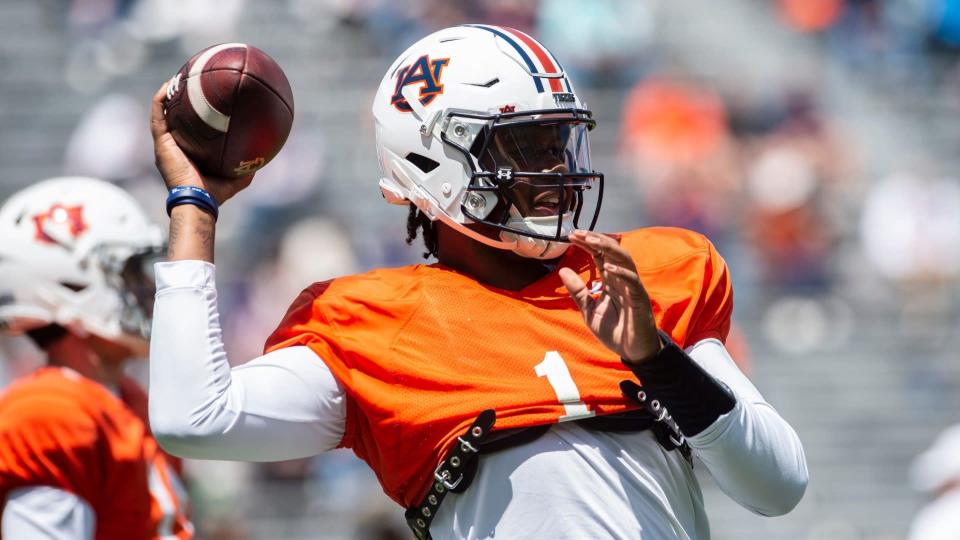 Auburn QB T.J. Finley to start opener against Mercer