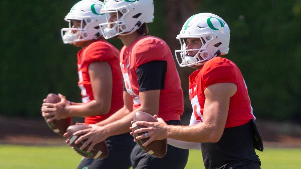 Dan Lanning discusses QB competition after scrimmage