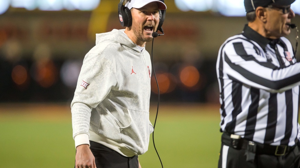 How Lincoln Riley will follow a new path at USC