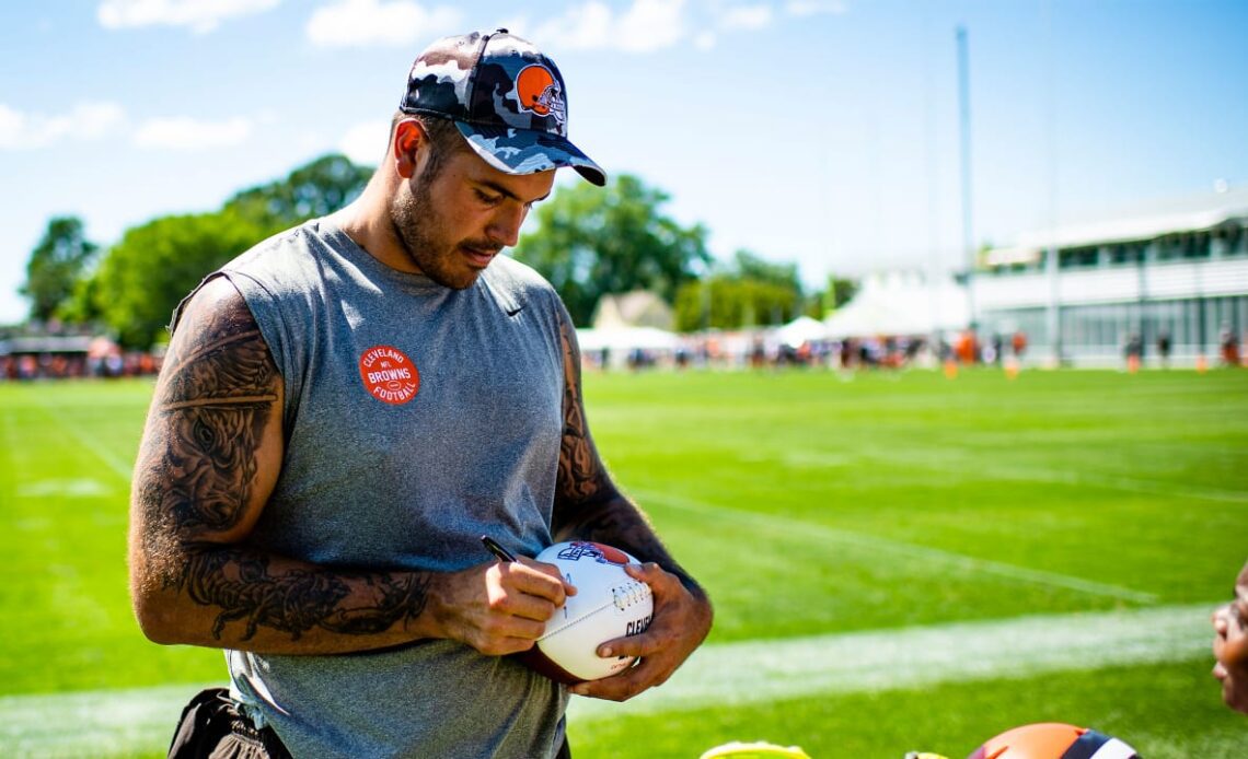 Jack Conklin feeling ‘stronger than I have been in a long time’ after offseason rehab work