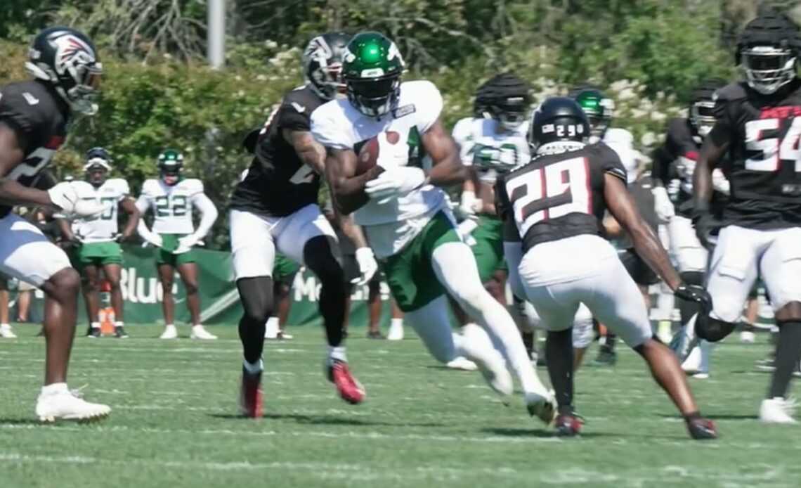 Jets-Falcons Joint Practice Highlight | Joe Flacco to Corey Davis for a First Down Over the Middle