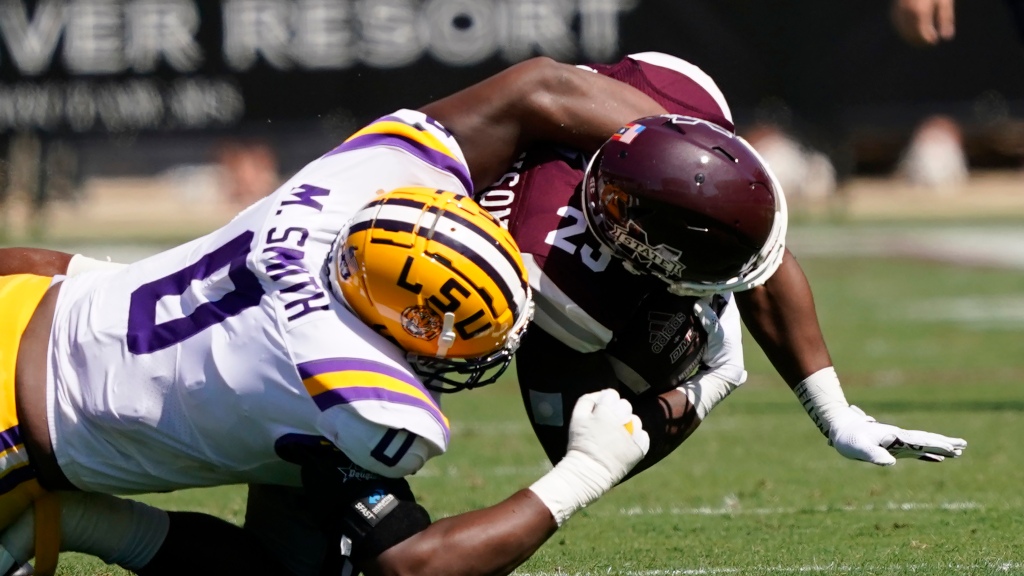 Maason Smith earns spot on The Athletic’s ‘Freaks’ list