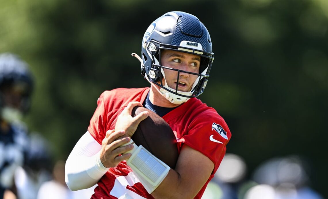Preparing For A Mock Game & Other Observations From Practice No. 7 of 2022 Seahawks Training Camp