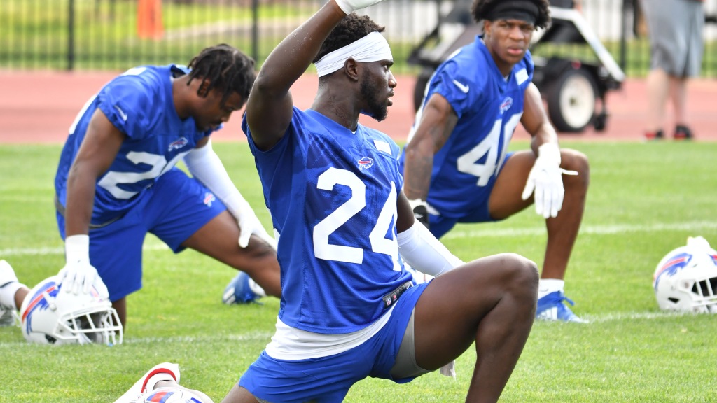 Some Buffalo Bills rookies stay after practice to do some extra work