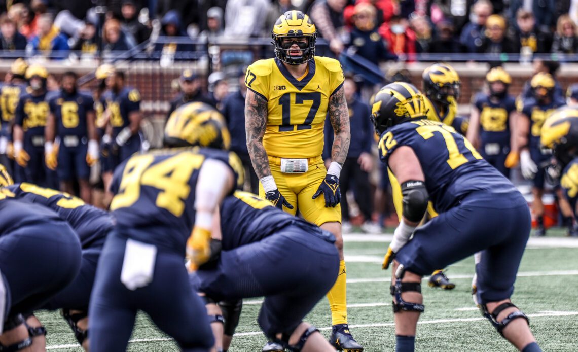 Three Michigan football defensive players that will breakout in 2022