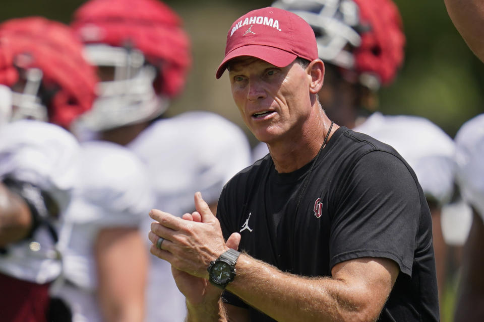 Top storylines heading into the 2022 season for the Oklahoma Sooners