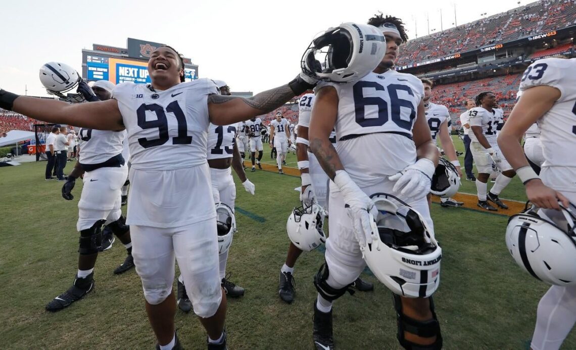 AP Top 25 poll: Penn State makes big jump, Washington joins college football rankings