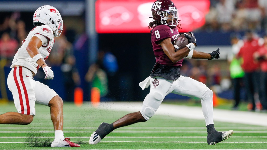 Aggies rise 6 spots to No.17 in latest AP Top 25 poll