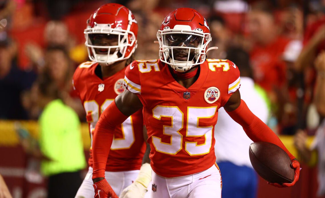 Chiefs’ Rookie Cornerback Jaylen Watson Named AFC Defensive Player of the Week