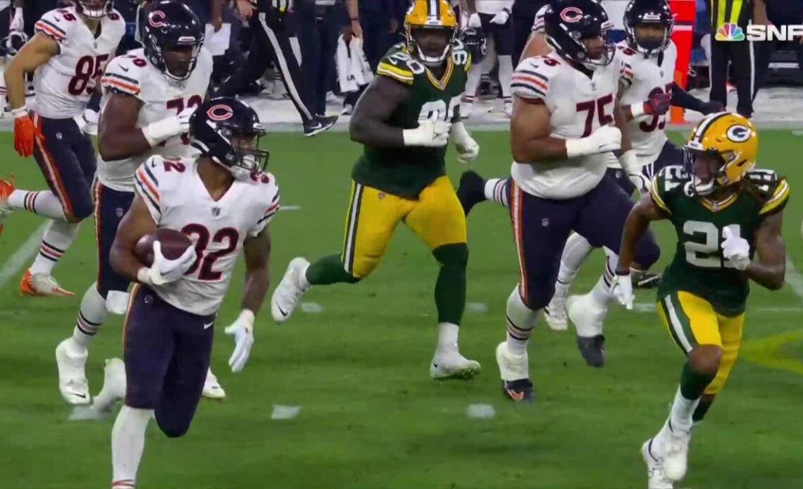 David Montgomery picks up 28 yards on 2nd and 20