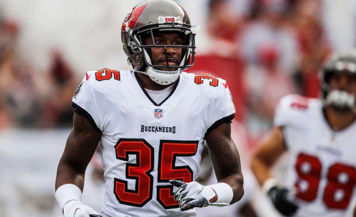 Jamel Dean, Luke Goedeke Officially Step In as Starters