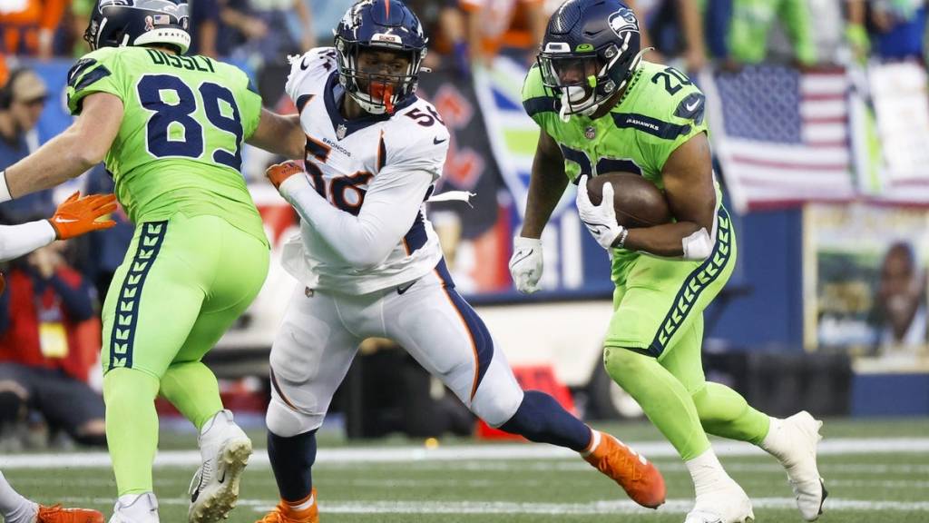 Rashaad Penny player props odds, tips and betting trends for Week 3 | Seahawks vs. Falcons