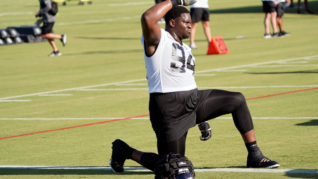 Foley Fatukasi sits out Wednesday