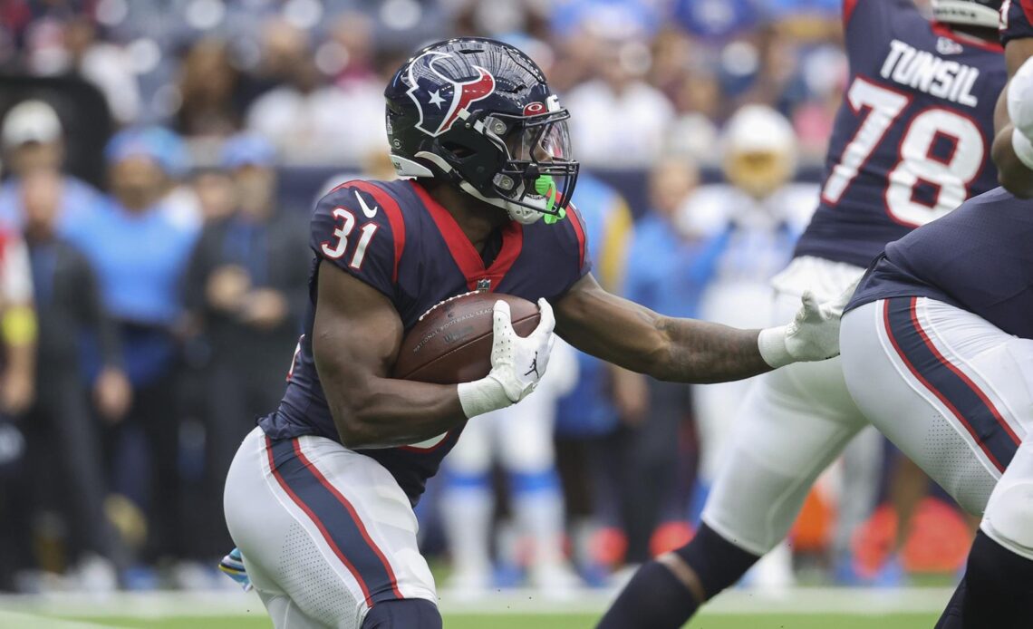 Gators in the NFL: Week 4