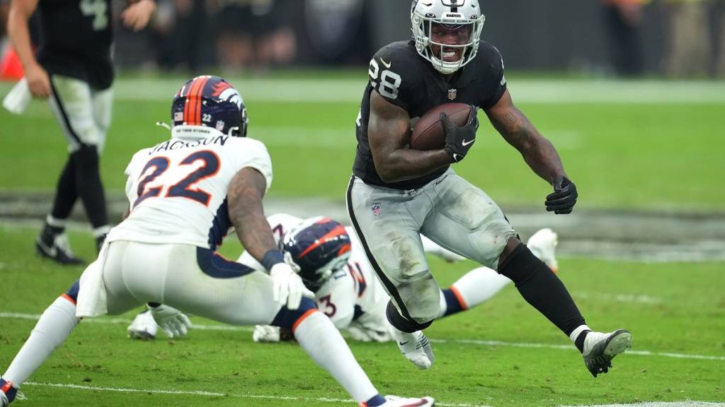 Josh Jacobs player props odds, tips and betting trends for Week 5 | Raiders vs. Chiefs