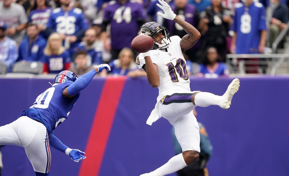 Julian Love breaks up deep pass from Lamar Jackson | Giants vs. Ravens Highlights