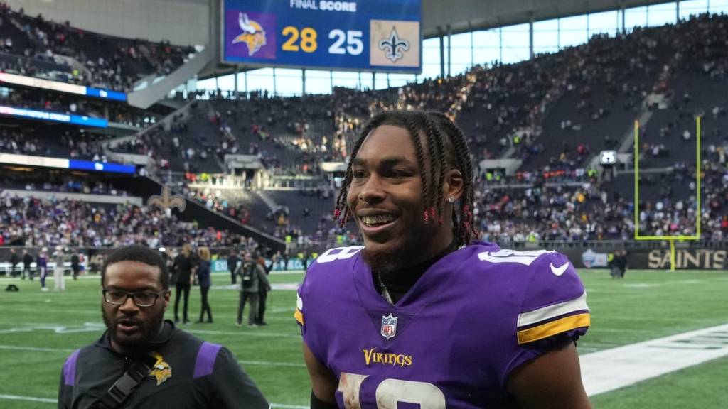 Minnesota Vikings vs. Miami Dolphins odds, tips and betting trends | Week 6