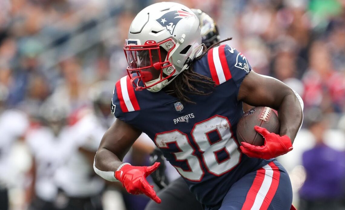 NFL DFS Monday Night Football picks: Optimal Bears vs. Patriots fantasy lineup advice for DraftKings, FanDuel