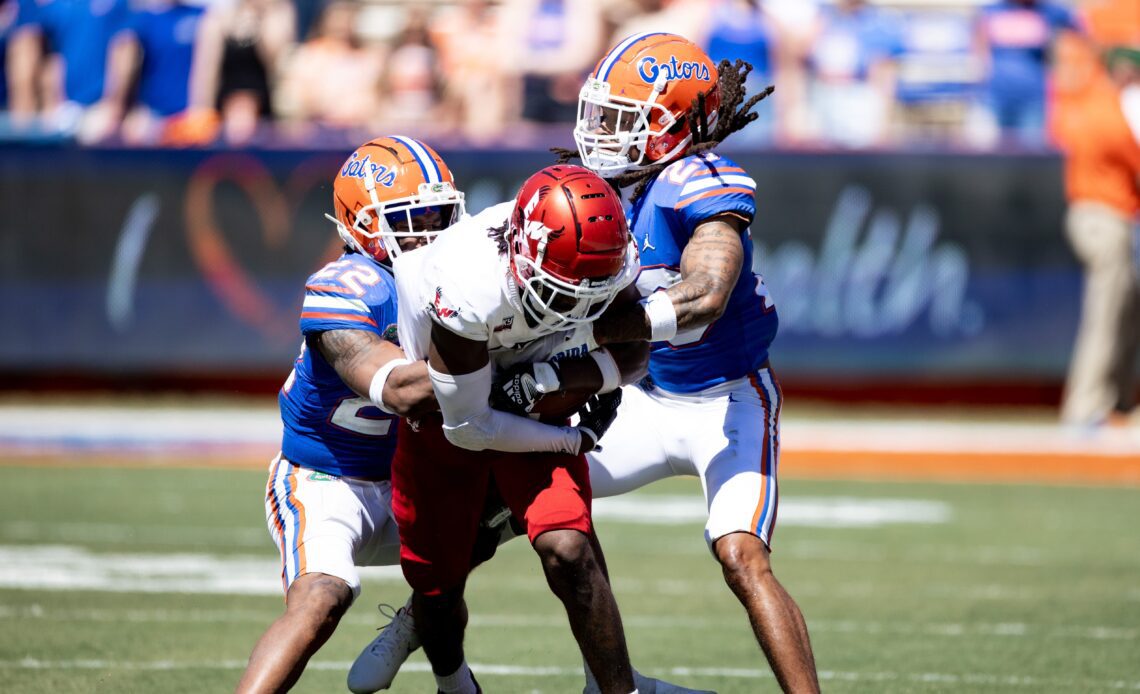 Reviewing Gators’ blowout win with Pat Dooley