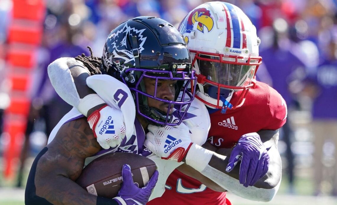 TCU, Kansas combine for eight second-half TDs as No. 17 Horned Frogs hand No. 19 Jayhawks their first loss